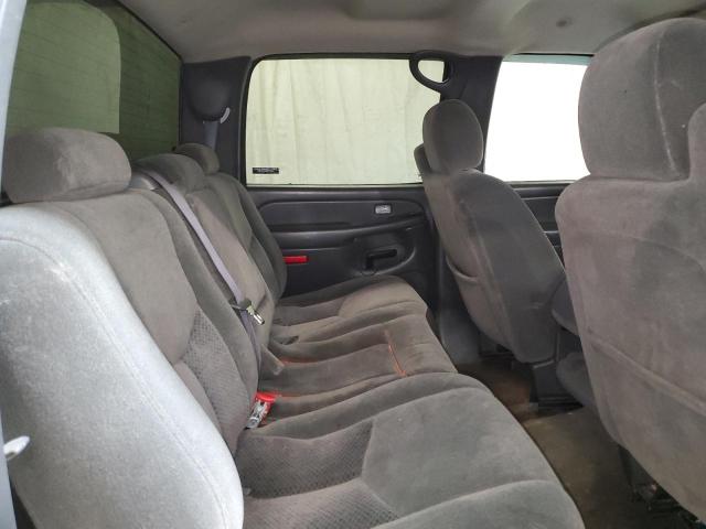 Фото 10 с аукциона – 2004 CHEVROLET SILVERADO с VIN 1GCHK23244F210562