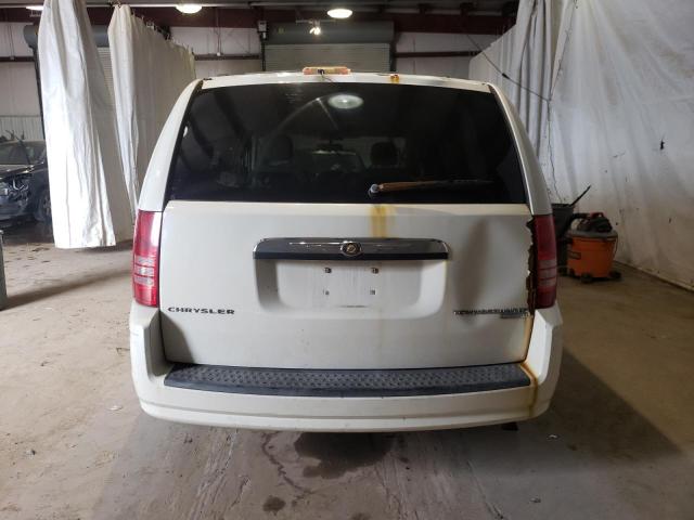 Photo 6 from auction – 2010 CHRYSLER TOWN & COU with VIN 2A4RR5D1XAR136957