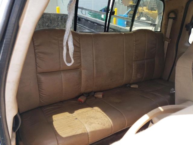 Photo 10 from auction – 2000 DODGE RAM 3500 with VIN 1B7MC3369YJ169028
