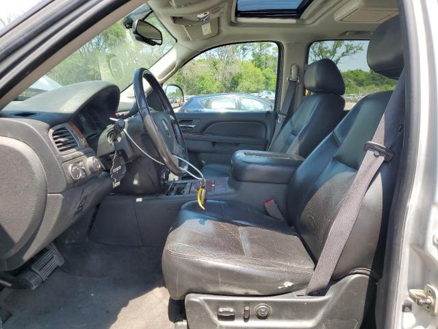 Photo 7 from auction – 2011 CHEVROLET AVALANCHE with VIN 3GNTKGE32BG144450