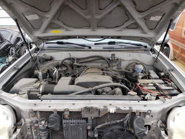 Photo 12 from auction – 2002 TOYOTA SEQUOIA SR with VIN 5TDZT34A32S059675