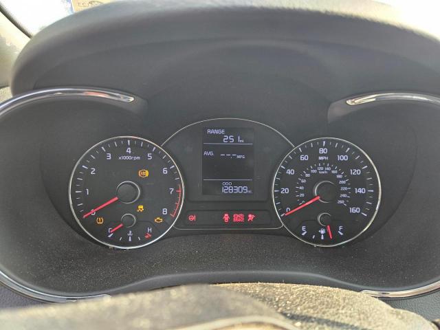 Photo 9 from auction – 2016 KIA FORTE LX with VIN KNAFX4A68G5528072