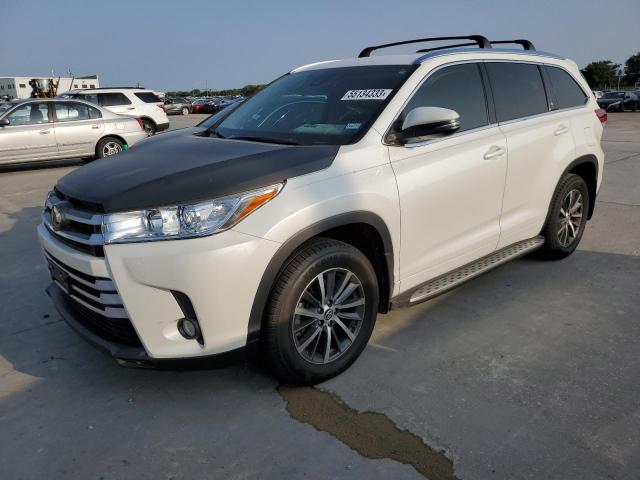 TOYOTA HIGHLANDER 2018 with VIN 5TDKZRFH9JS542082 - Photo from auction