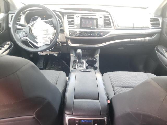 Photo 8 from auction – 2018 TOYOTA HIGHLANDER with VIN 5TDBZRFH8JS882968