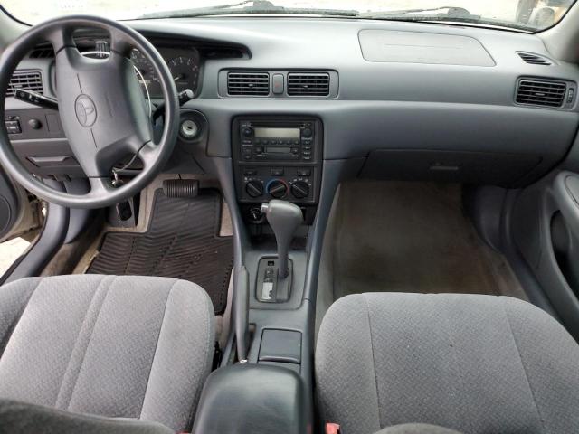 Photo 8 from auction – 2001 TOYOTA CAMRY CE with VIN 4T1BG22K61U097600