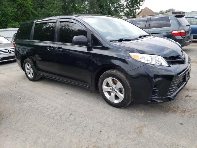 Photo 4 from auction – 2018 TOYOTA SIENNA L with VIN 5TDZZ3DC5JS957595
