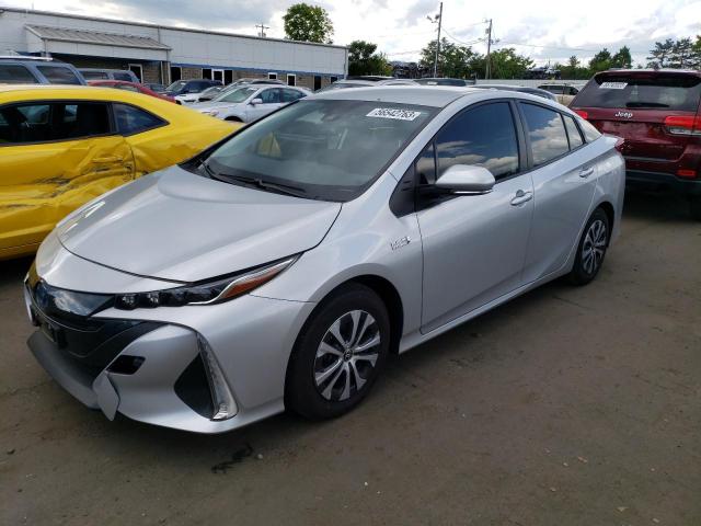 TOYOTA PRIUS PRIM 2022 with VIN JTDKAMFP0N3203980 - Photo from auction