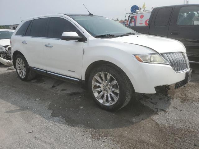 Photo 4 from auction – 2011 LINCOLN MKX with VIN 2LMDJ8JK4BBJ27803
