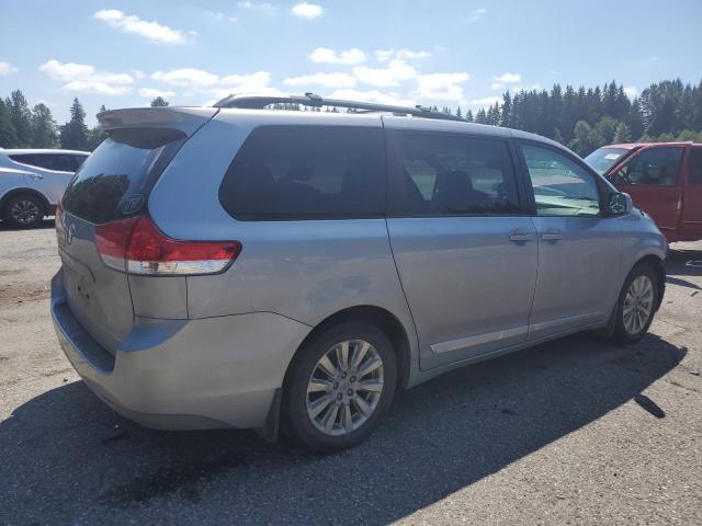 Photo 3 from auction – 2011 TOYOTA SIENNA XLE with VIN 5TDDK3DC6BS026698