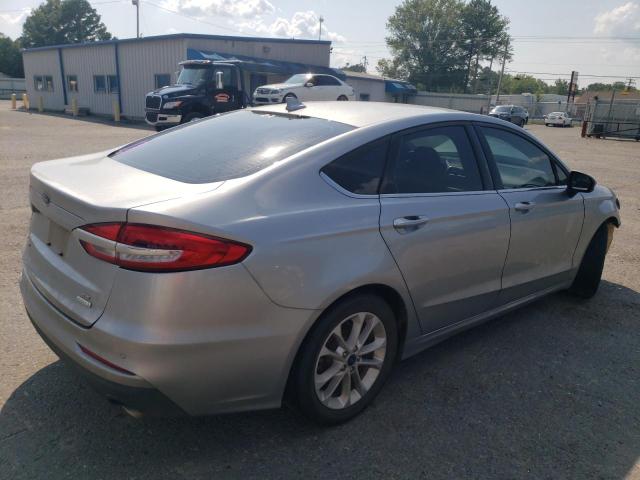 Photo 3 from auction – 2020 FORD FUSION SE with VIN 3FA6P0HD0LR103765