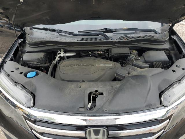 Photo 11 from auction – 2016 HONDA PILOT TOUR with VIN 5FNYF6H98GB065990