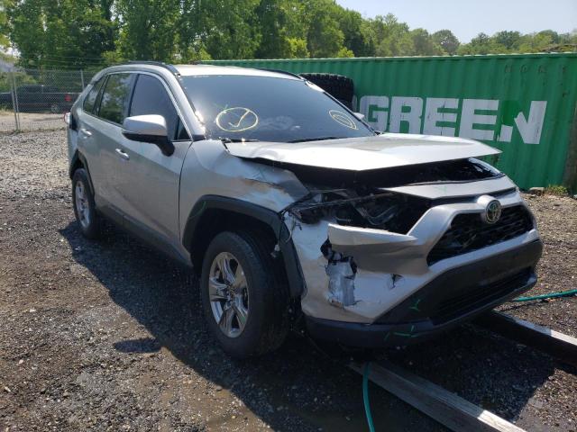 Photo 4 from auction – 2022 TOYOTA RAV4 XLE with VIN 2T3P1RFV3NW291602
