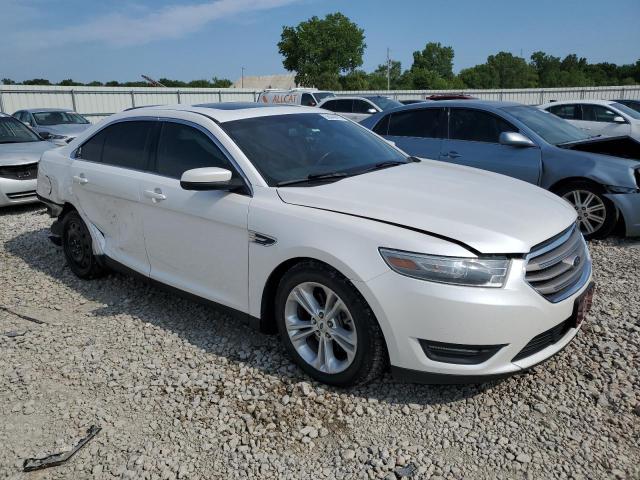 Photo 4 from auction – 2013 FORD TAURUS SEL with VIN 1FAHP2E92DG167187