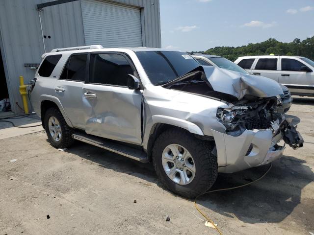 Photo 4 from auction – 2015 TOYOTA 4RUNNER SR with VIN JTEZU5JR0F5095561