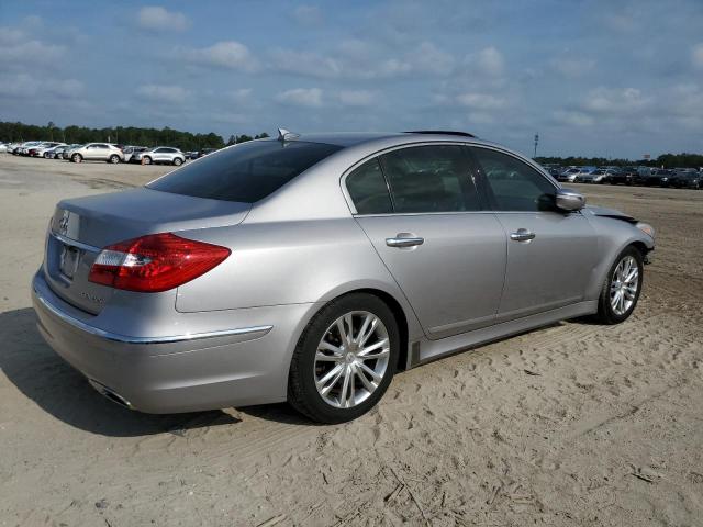 Photo 3 from auction – 2013 HYUNDAI GENESIS 3. with VIN KMHGC4DD6DU224720