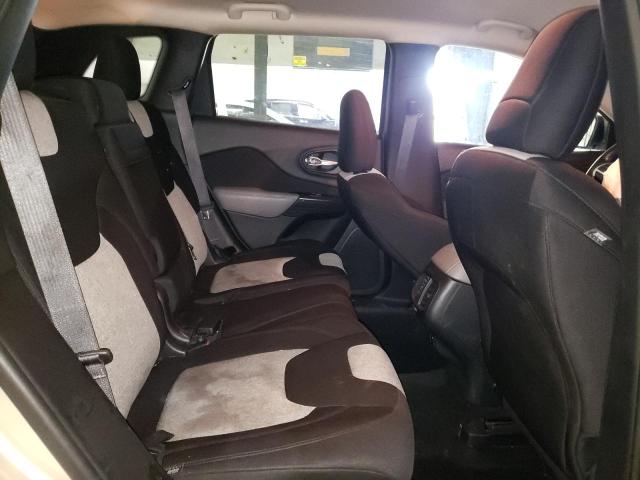 Photo 10 from auction – 2014 JEEP CHEROKEE L with VIN 1C4PJLCB2EW252802