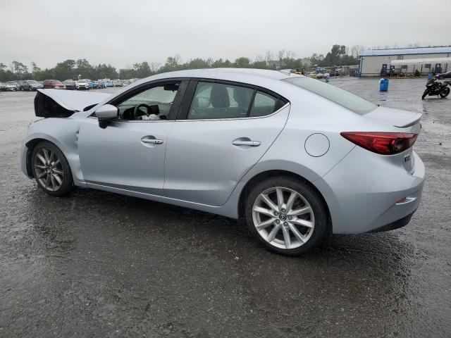 Photo 2 from auction – 2018 MAZDA 3 TOURING with VIN 3MZBN1V30JM164184