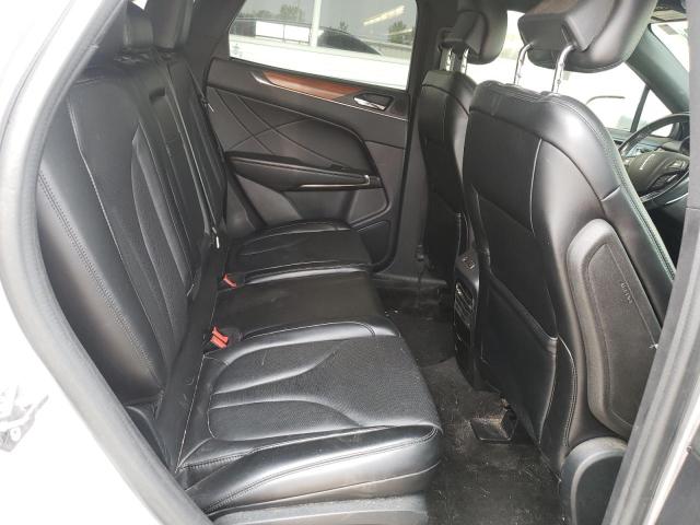 Photo 11 from auction – 2016 LINCOLN MKC RESERV with VIN 5LMTJ3DH5GUJ05091
