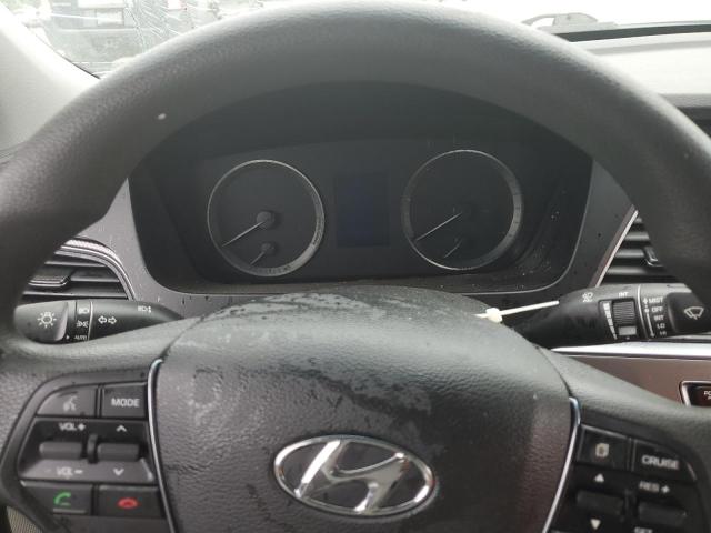 Photo 9 from auction – 2017 HYUNDAI SONATA SE with VIN 5NPE24AF8HH449905