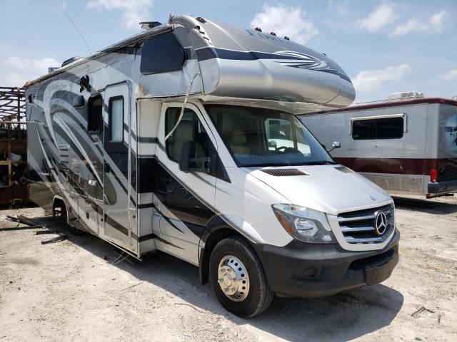 WILDWOOD FORESTER 2016 with VIN WDAPF4CC5F9630145 - Photo from auction