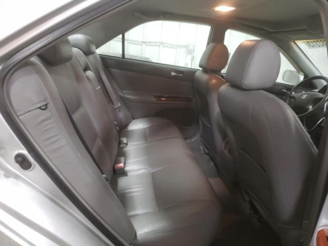 Photo 10 from auction – 2003 TOYOTA CAMRY LE with VIN 4T1BF30K33U559528