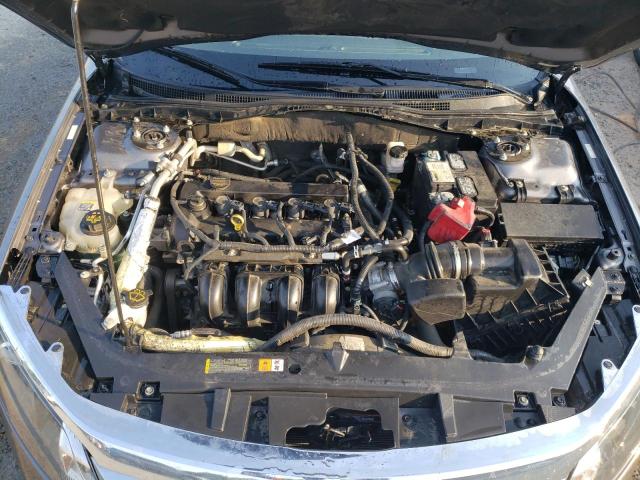 Photo 11 from auction – 2011 FORD FUSION SE with VIN 3FAHP0HA3BR285636