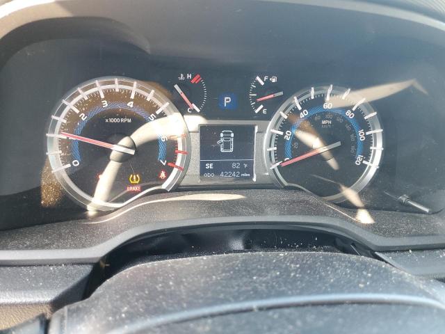Photo 9 from auction – 2018 TOYOTA 4RUNNER SR with VIN JTEBU5JR4J5606165