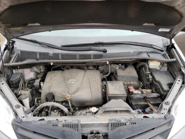 Photo 12 from auction – 2018 TOYOTA SIENNA L with VIN 5TDZZ3DCXJS918128