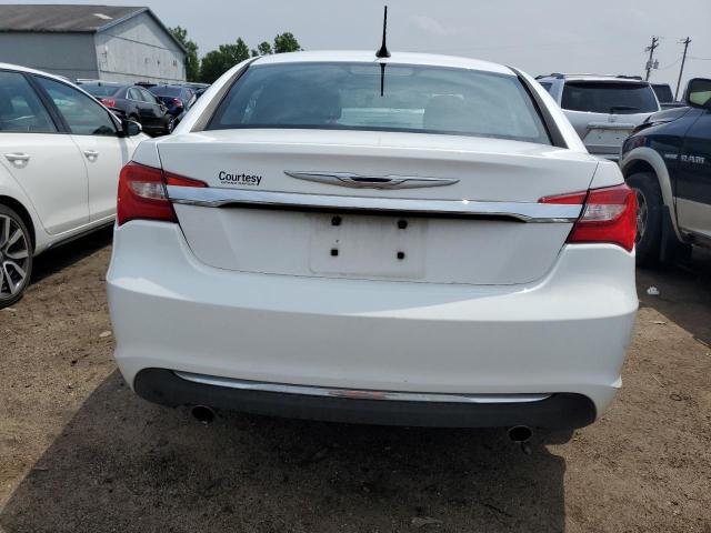 Photo 6 from auction – 2013 CHRYSLER 200 LIMITE with VIN 1C3CCBCGXDN521006
