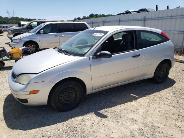 FORD FOCUS ZX3 2005 with VIN 3FAFP31N15R109906 - Photo from auction