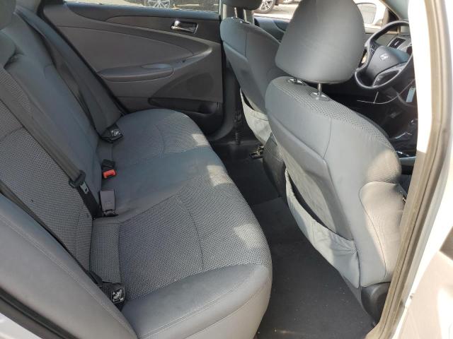 Photo 10 from auction – 2014 HYUNDAI SONATA GLS with VIN 5NPEB4AC4EH819250
