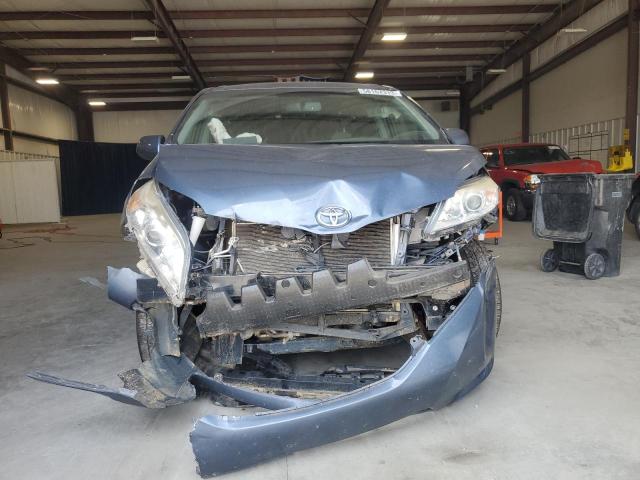 Photo 5 from auction – 2015 TOYOTA SIENNA LE with VIN 5TDKK3DC6FS617868