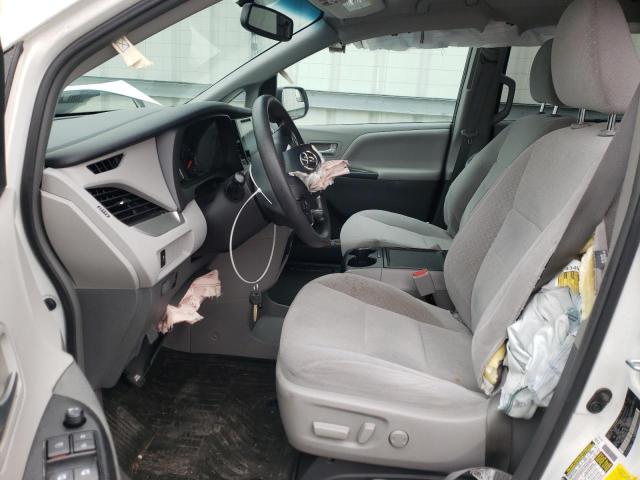 Photo 7 from auction – 2017 TOYOTA SIENNA LE with VIN 5TDKZ3DC3HS874159