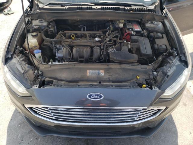 Photo 11 from auction – 2017 FORD FUSION S with VIN 3FA6P0G72HR149357