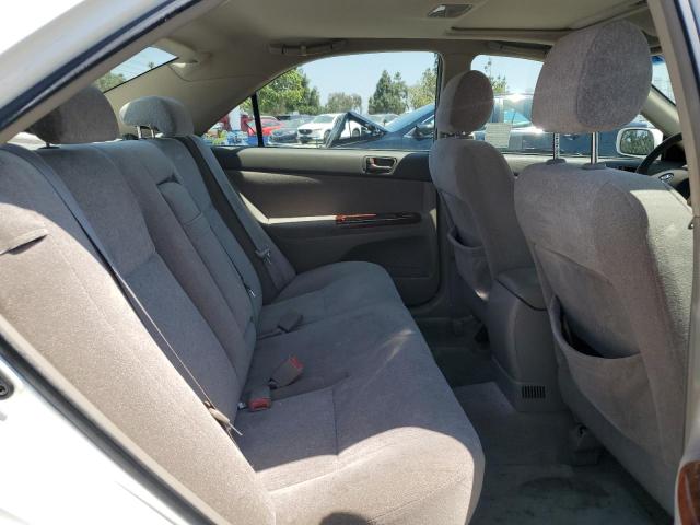 Photo 10 from auction – 2004 TOYOTA CAMRY LE with VIN JTDBE32K540273290