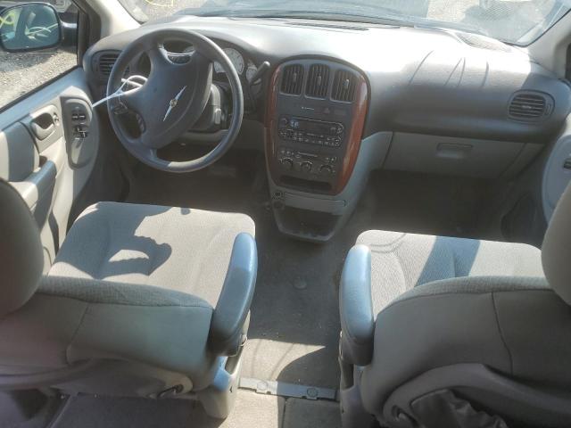 Photo 8 from auction – 2005 CHRYSLER TOWN & COU with VIN 2C4GP44R55R307753