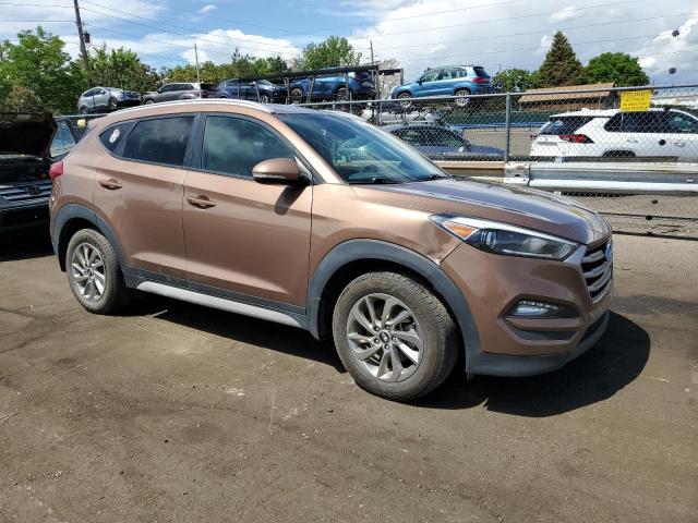 Photo 4 from auction – 2017 HYUNDAI TUCSON LIM with VIN KM8J3CA47HU441204