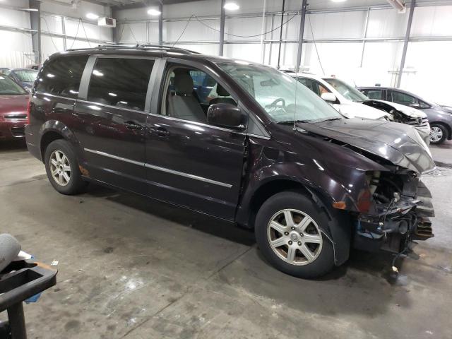 Photo 4 from auction – 2010 CHRYSLER TOWN & COU with VIN 2A4RR5D16AR393727