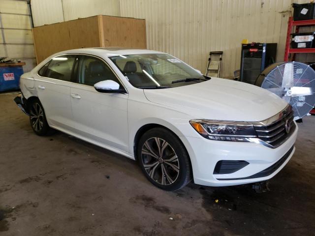 Photo 4 from auction – 2022 VOLKSWAGEN PASSAT SE with VIN 1VWSA7A39NC010052