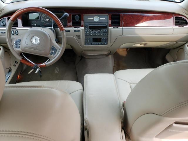 Photo 8 from auction – 2004 LINCOLN TOWN CAR U with VIN 1LNHM83W74Y601298