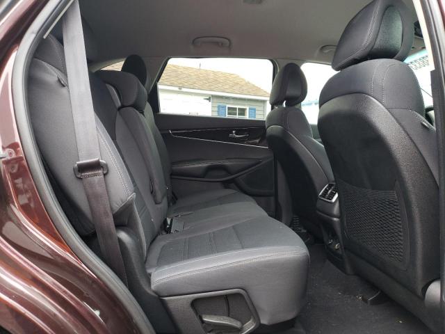 Photo 11 from auction – 2016 KIA SORENTO LX with VIN 5XYPGDA33GG066427