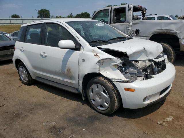 Photo 4 from auction – 2005 TOYOTA SCION XA with VIN JTKKT624250108638