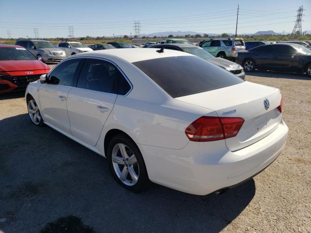 Photo 2 from auction – 2015 VOLKSWAGEN PASSAT S with VIN 1VWAT7A39FC109980