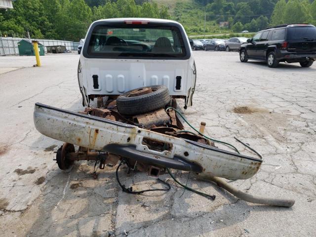 Photo 6 from auction – 2000 FORD TRUCK with VIN 1FTRX18W8YNB25649