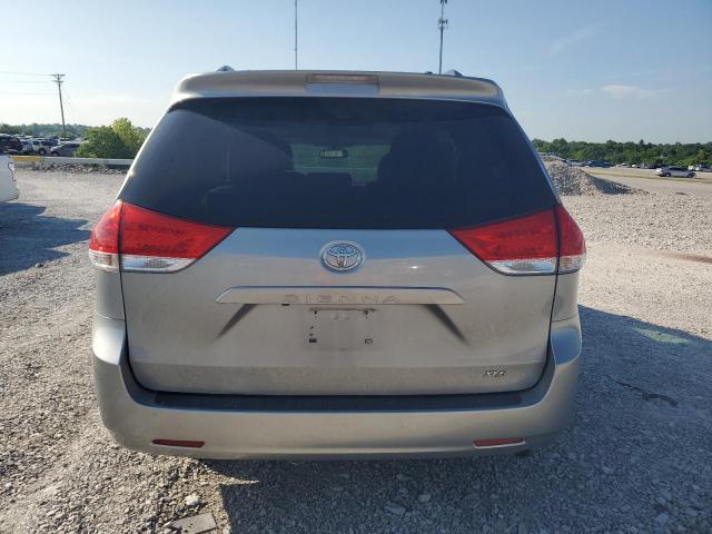Photo 6 from auction – 2012 TOYOTA SIENNA XLE with VIN 5TDYK3DC8CS198637