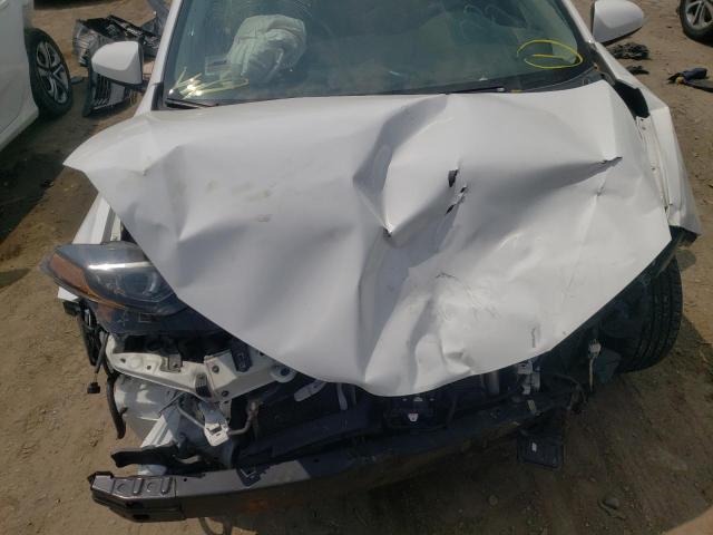 Photo 11 from auction – 2018 TOYOTA COROLLA L with VIN 2T1BURHE1JC083222