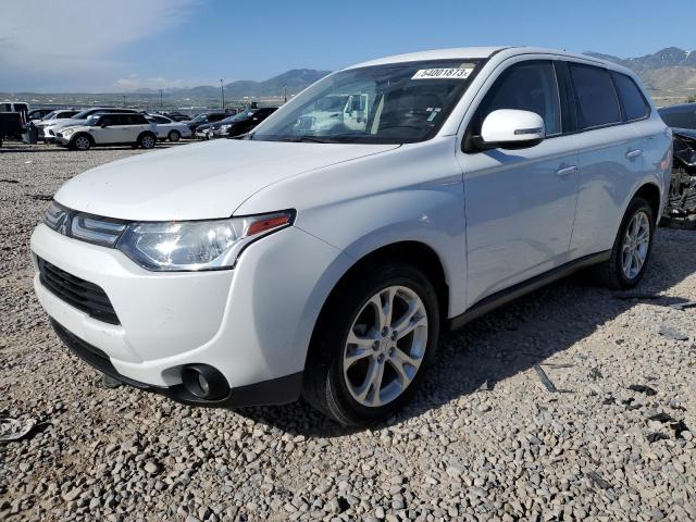 MITSUBISHI OUTLANDER 2014 with VIN JA4AZ3A31EZ015284 - Photo from auction