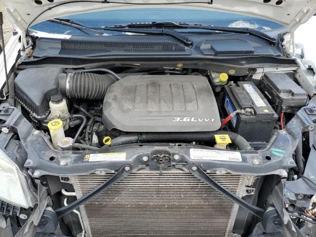 Photo 11 from auction – 2011 CHRYSLER TOWN & COU with VIN 2A4RR5DG2BR697739