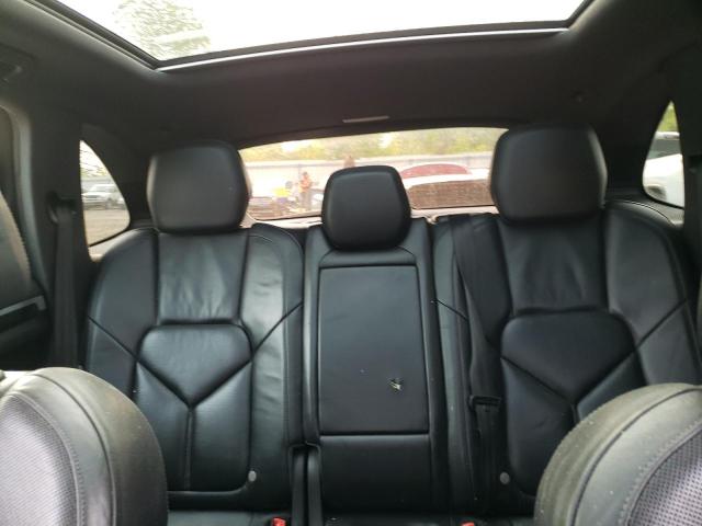 Photo 10 from auction – 2012 PORSCHE CAYENNE with VIN WP1AA2A29CLA06992