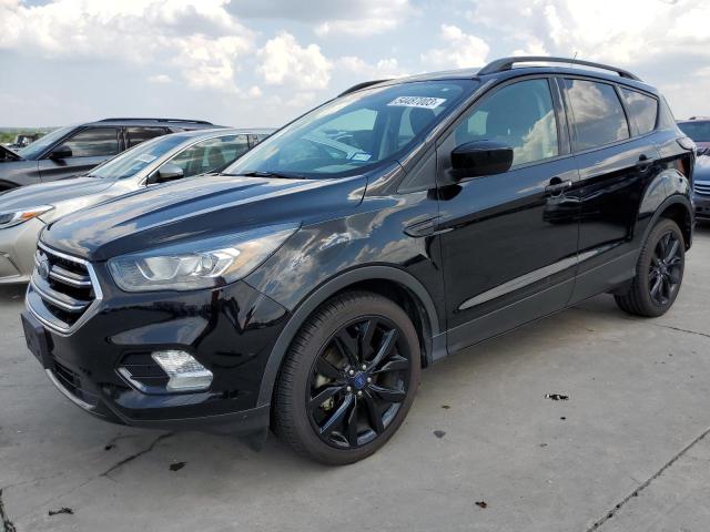 FORD ESCAPE SE 2018 with VIN 1FMCU0GD1JUC33952 - Photo from auction